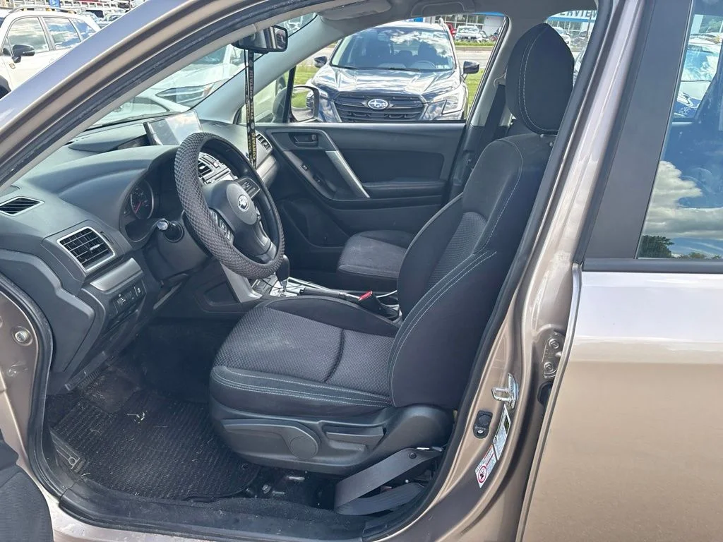 Used 2016 Brown Subaru 2.5i image 14