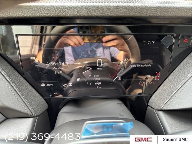 2026 GMC Yukon Denali - Photo 15