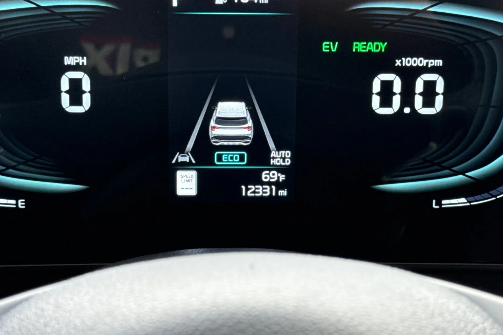 Used 2025 Black Kia EX image 30