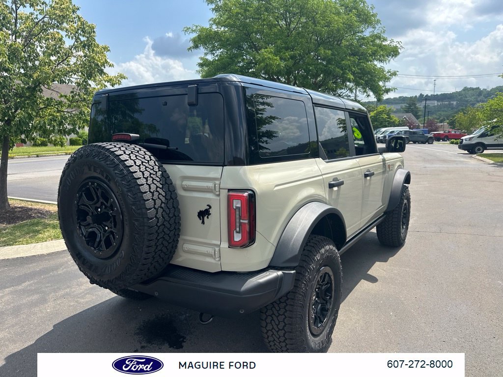 New 2026 Desert Sand Ford Badlands® image 4