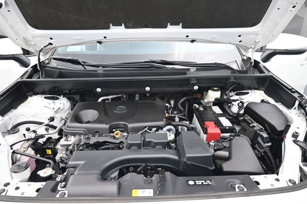 Used 2024 Beige Toyota XLE Premium image 23