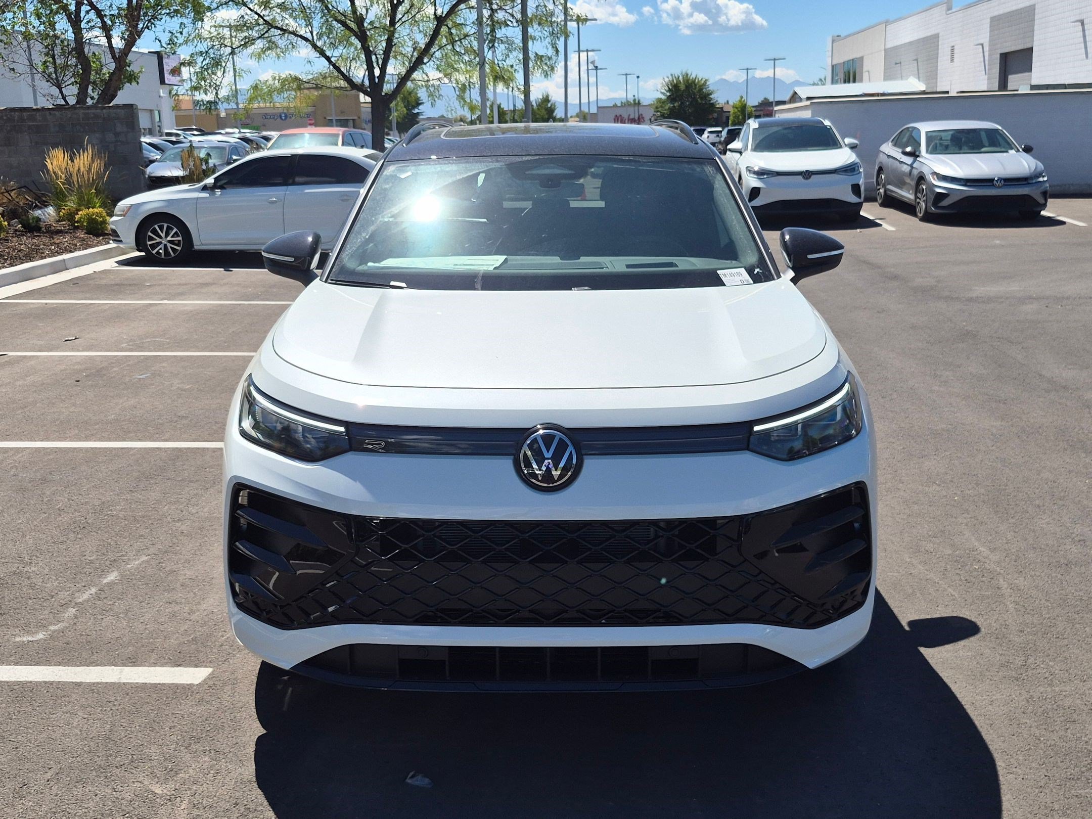 New 2026 Opal White Pearl Volkswagen SEL R-Line Turbo image 9