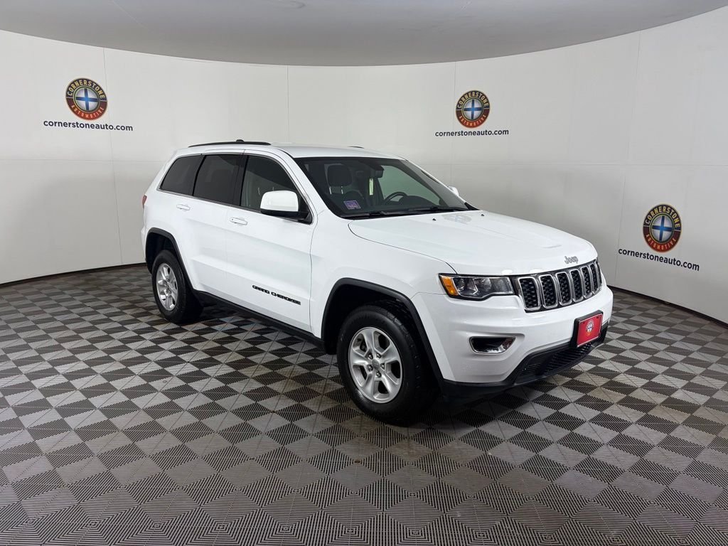 Used 2017 White Jeep Laredo image 17