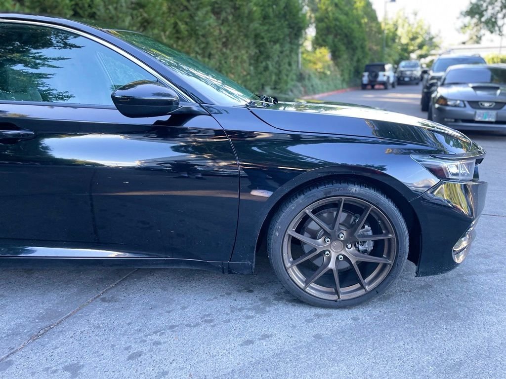 Used 2018 Crystal Black Pearl Honda Sport image 2