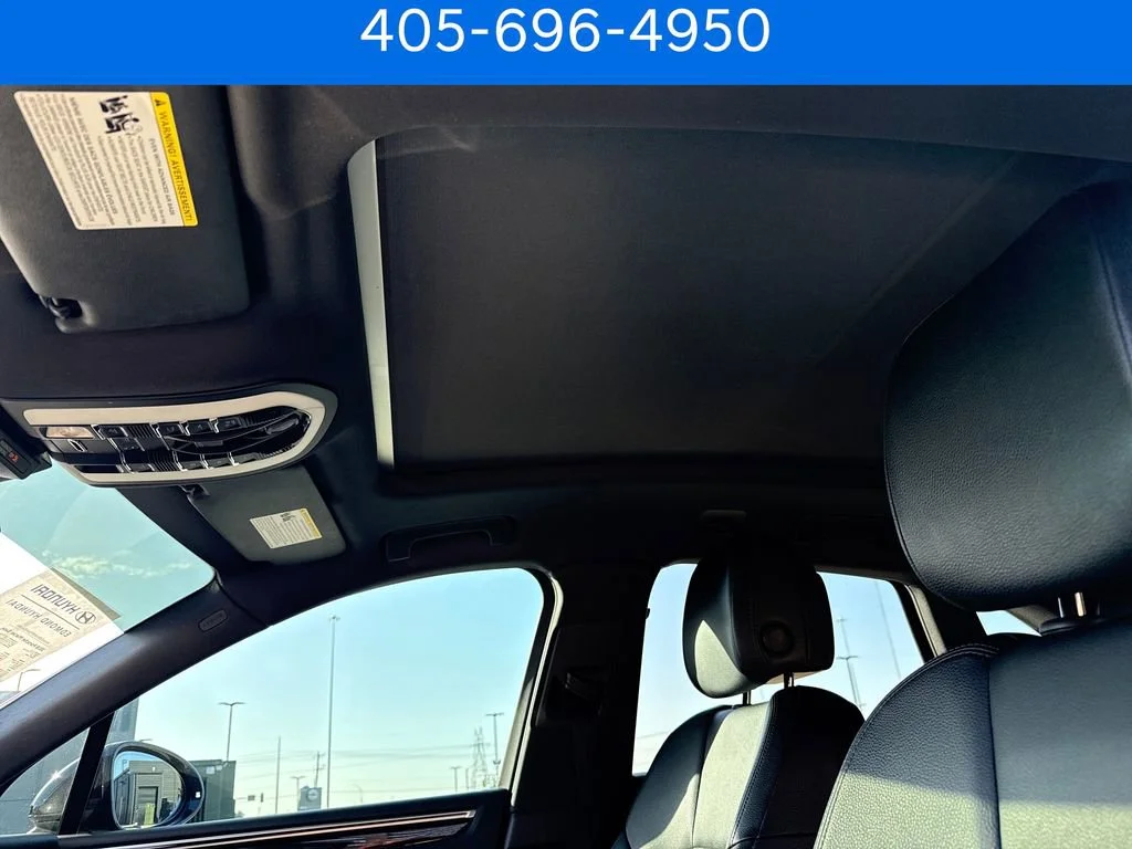 Pre-Owned 2018 Porsche Macan Base