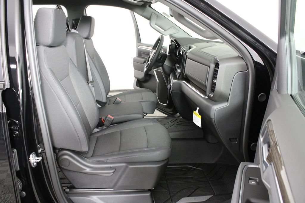 2026 Chevrolet Silverado 1500 LT - Photo 16