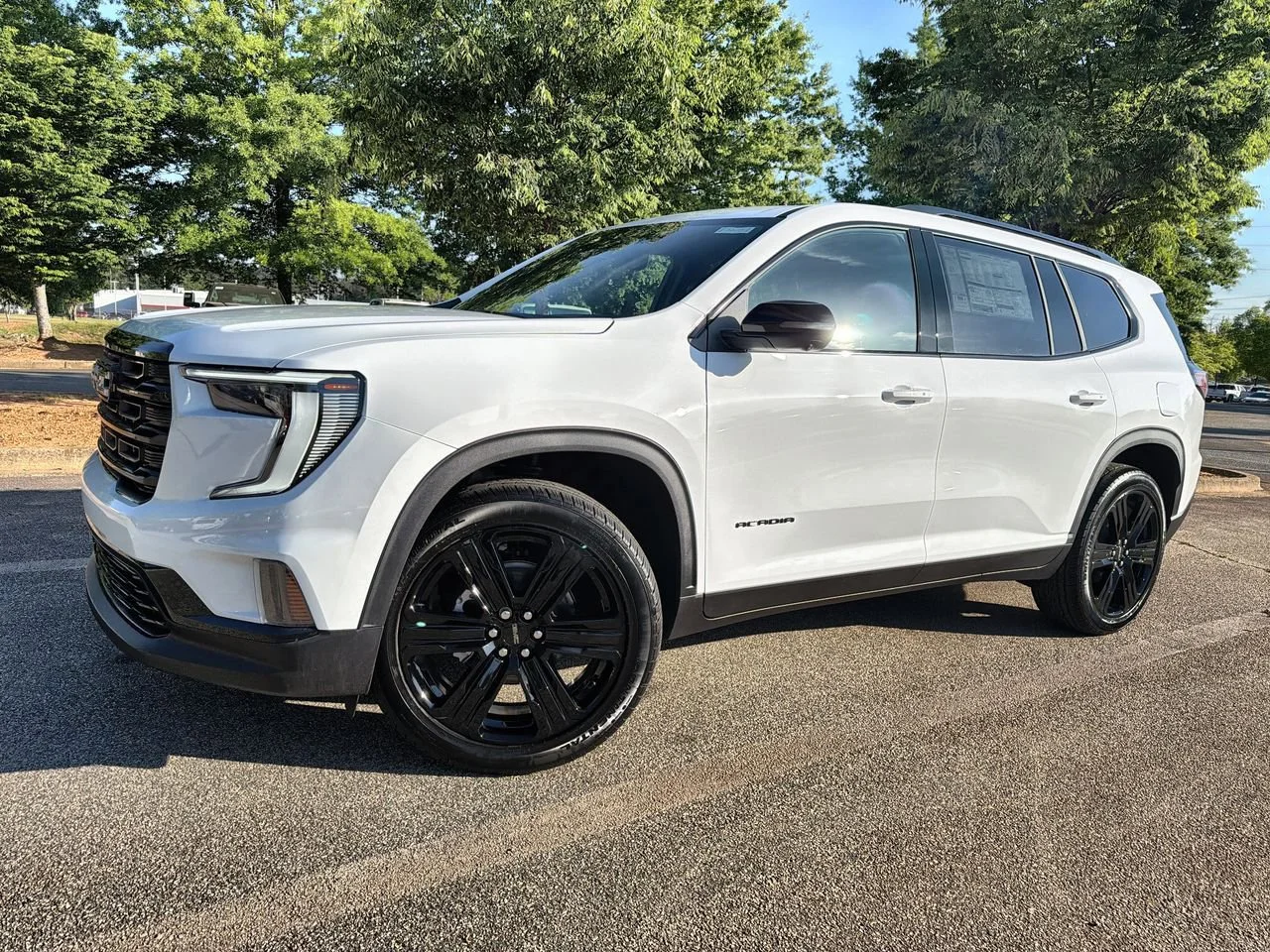 2026 GMC Acadia Elevation FWD's photo