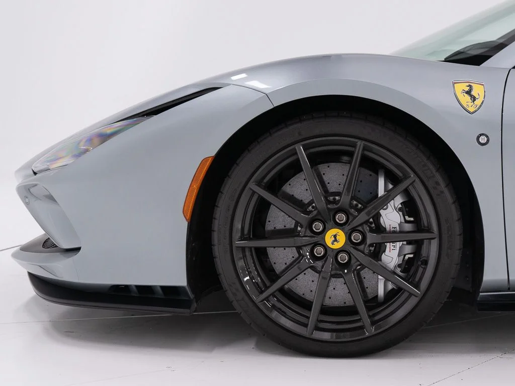 Used 2023 Grigio Titanio Metallic Ferrari  image 44