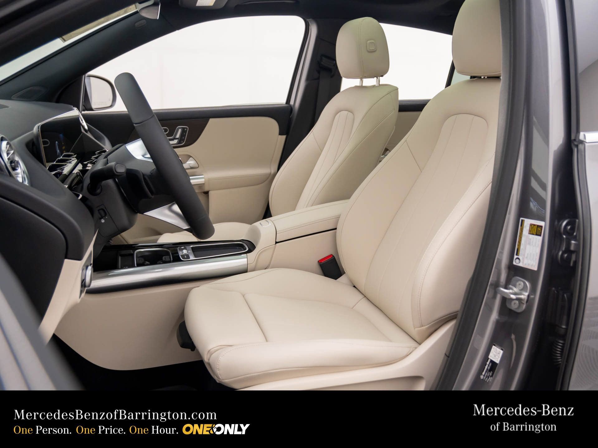 New 2026 Mountain Grey Metallic Mercedes-Benz GLA 250 image 62