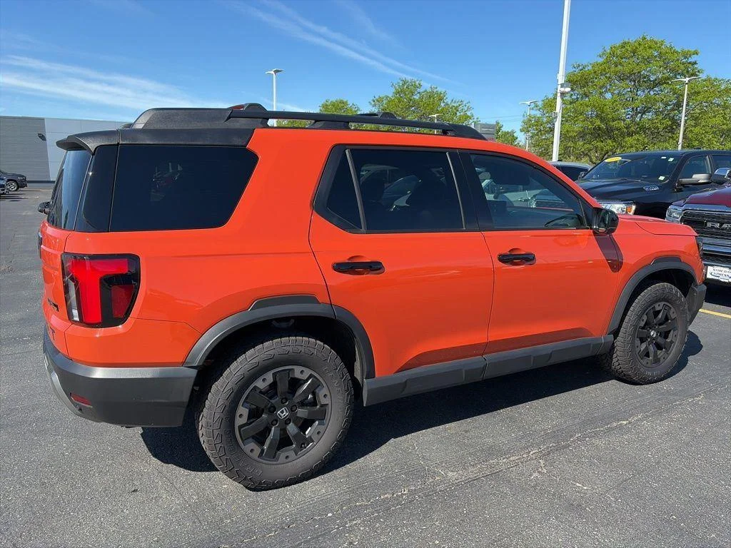 Used 2026 Sunset Orange Honda TrailSport Elite image 8