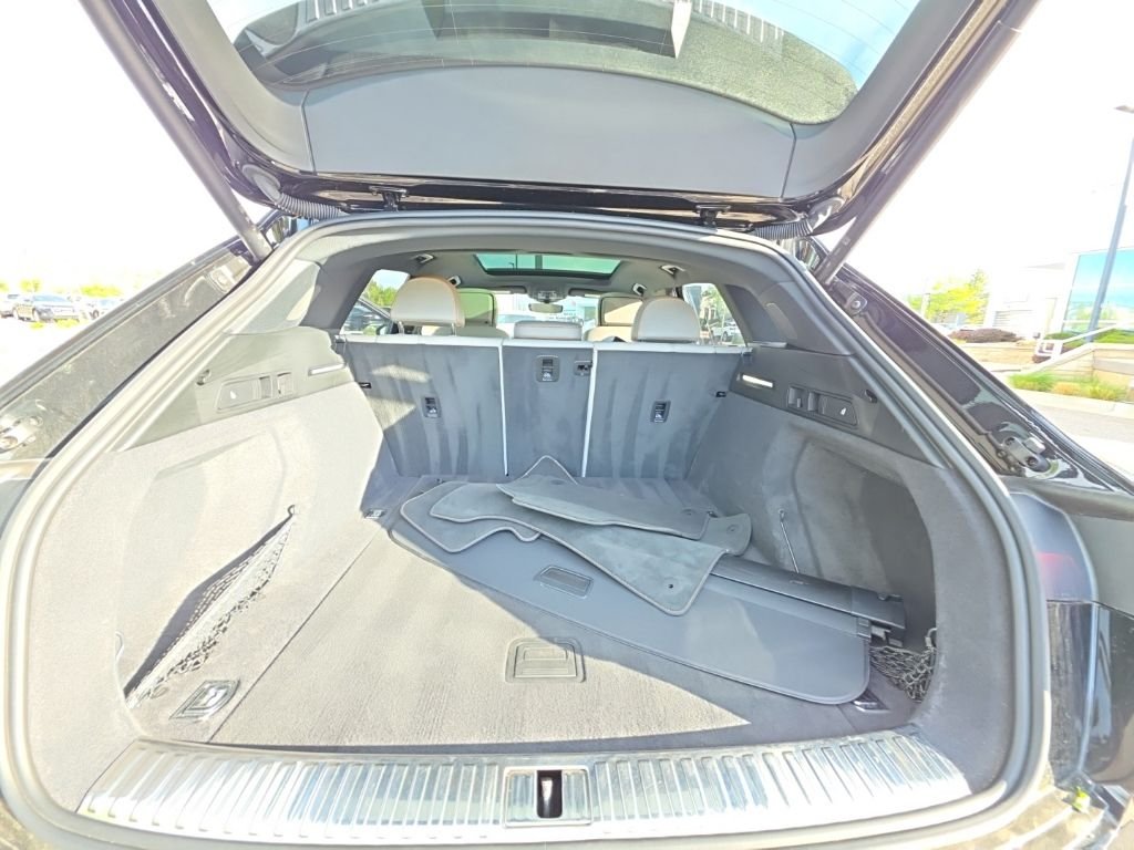2024 Audi Q8 e-tron Prestige - Photo 20