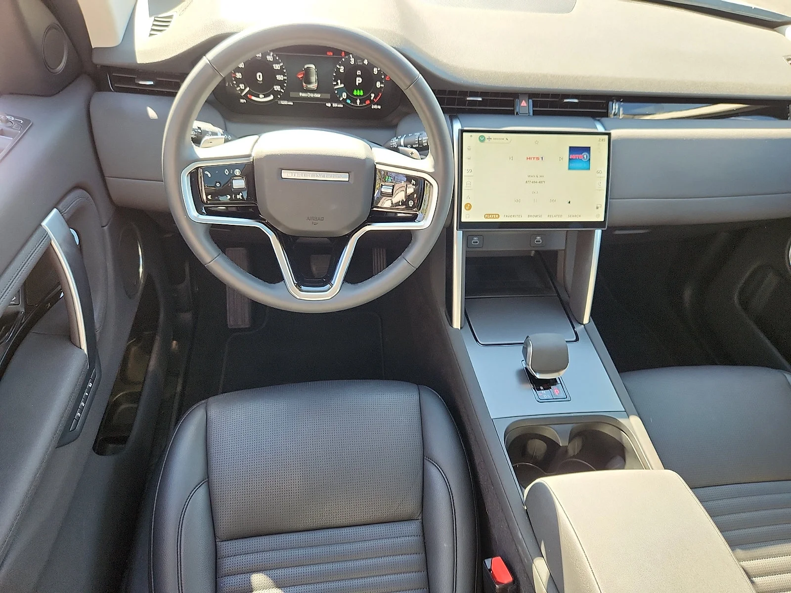 Used 2025 Silicon Silver Premium Metallic   1Bn Land Rover S image 29