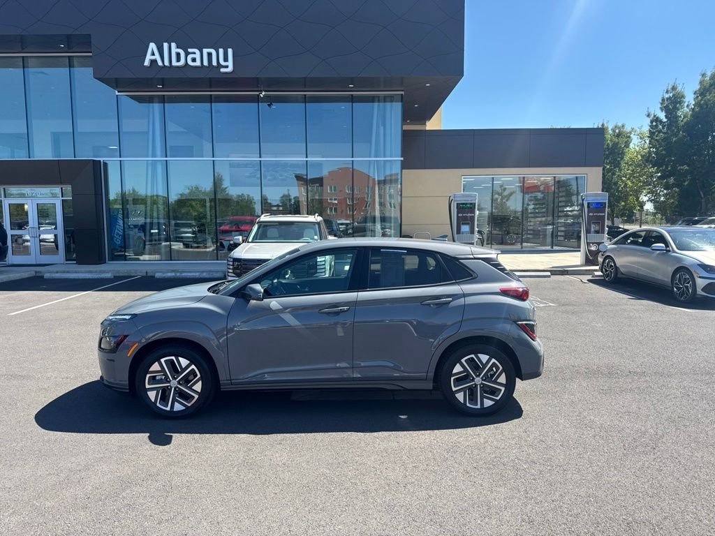 Certified 2023 Hyundai Kona EV SE with VIN KM8K23AG7PU167034 for sale in Albany, OR