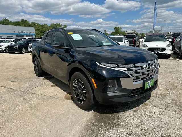 Used 2024 Black Hyundai SEL image 12