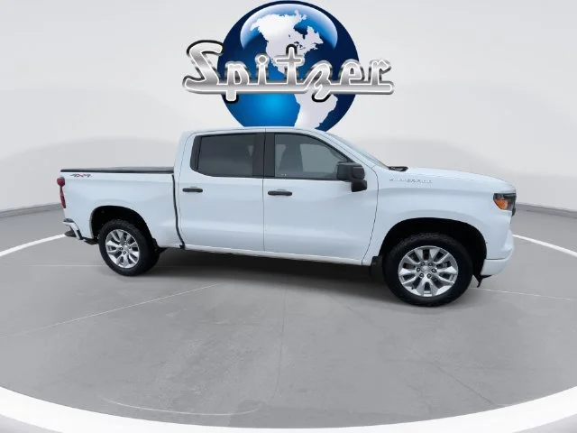2022 Chevrolet Silverado 1500 Custom - Photo 11