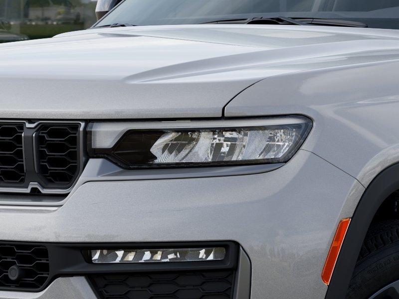 New 2026 Silver Zynith Jeep  image 45