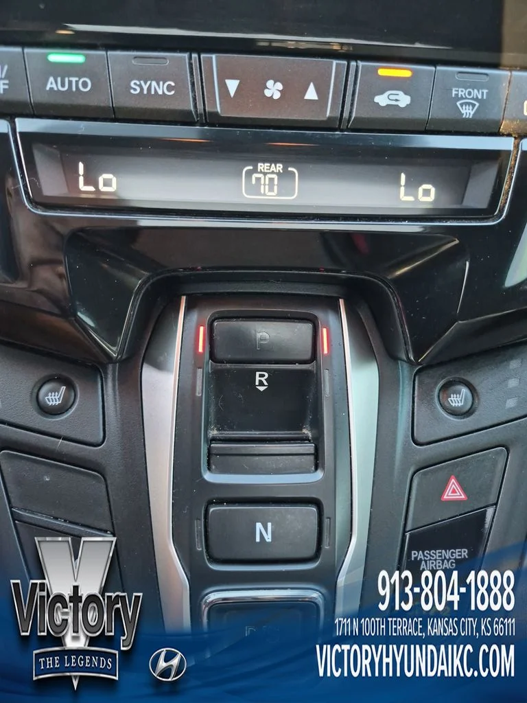 Used 2018  Honda EX-L image 24