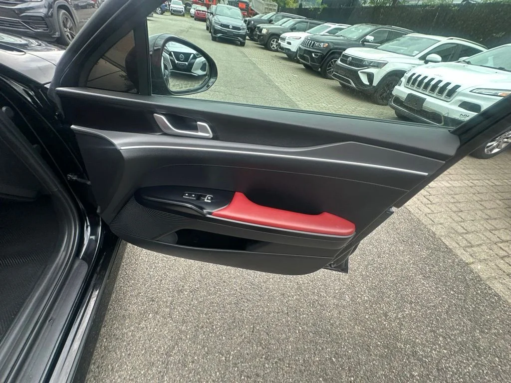 Used 2022 Black Kia GT-Line image 34