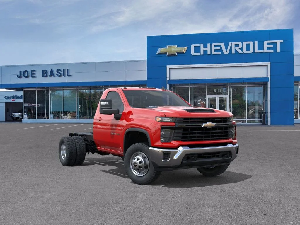 2026 Chevrolet Silverado 3500 Chassis Cab Work Truck