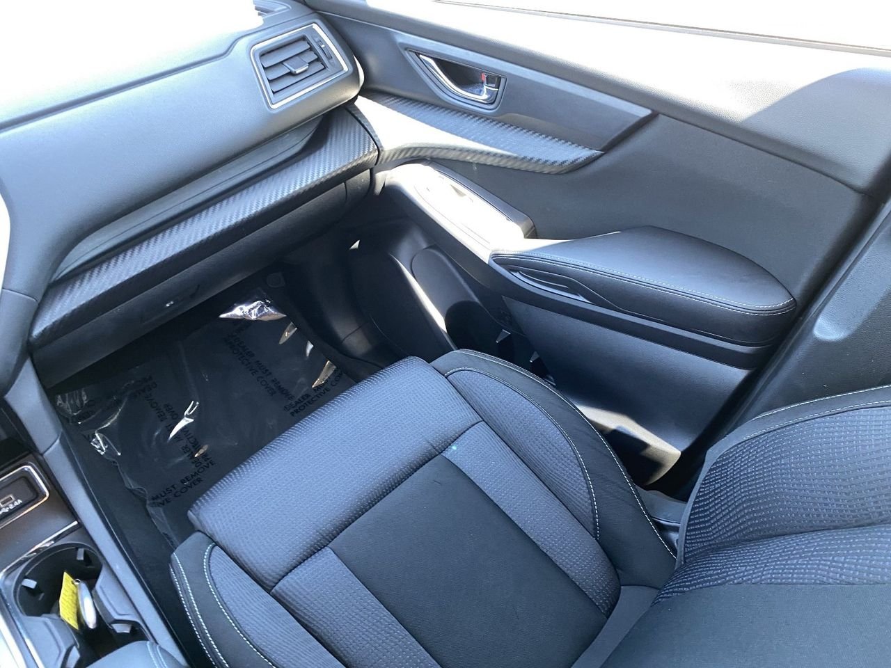 Used 2024 Cosmic Blue Pearl Subaru Premium image 18