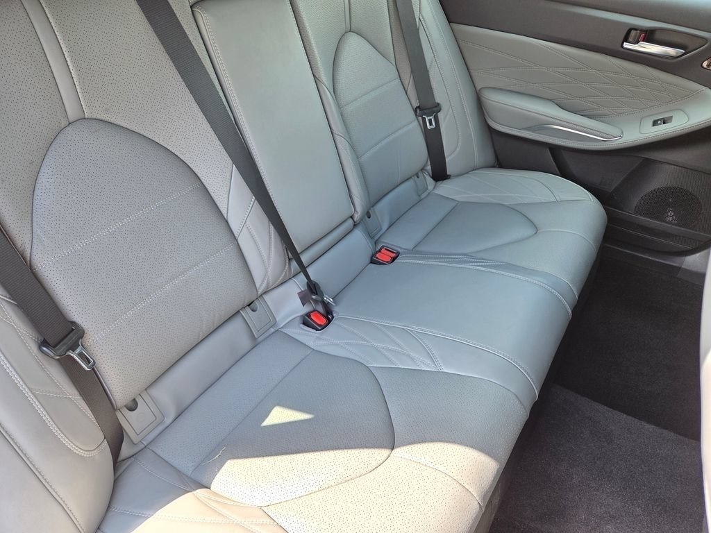 Used 2020 Celestial Silver Metallic Toyota Hybrid Limited image 5