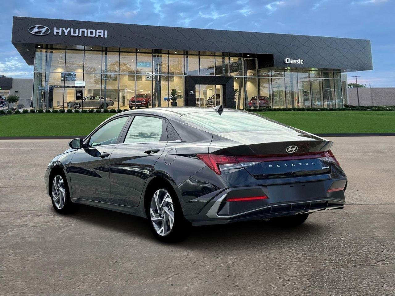 New 2026 Abyss Black Pearl Hyundai Limited image 5