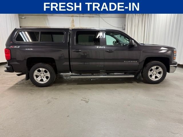 Used 2015 TUNGSTEN METALLIC Chevrolet LT image 3