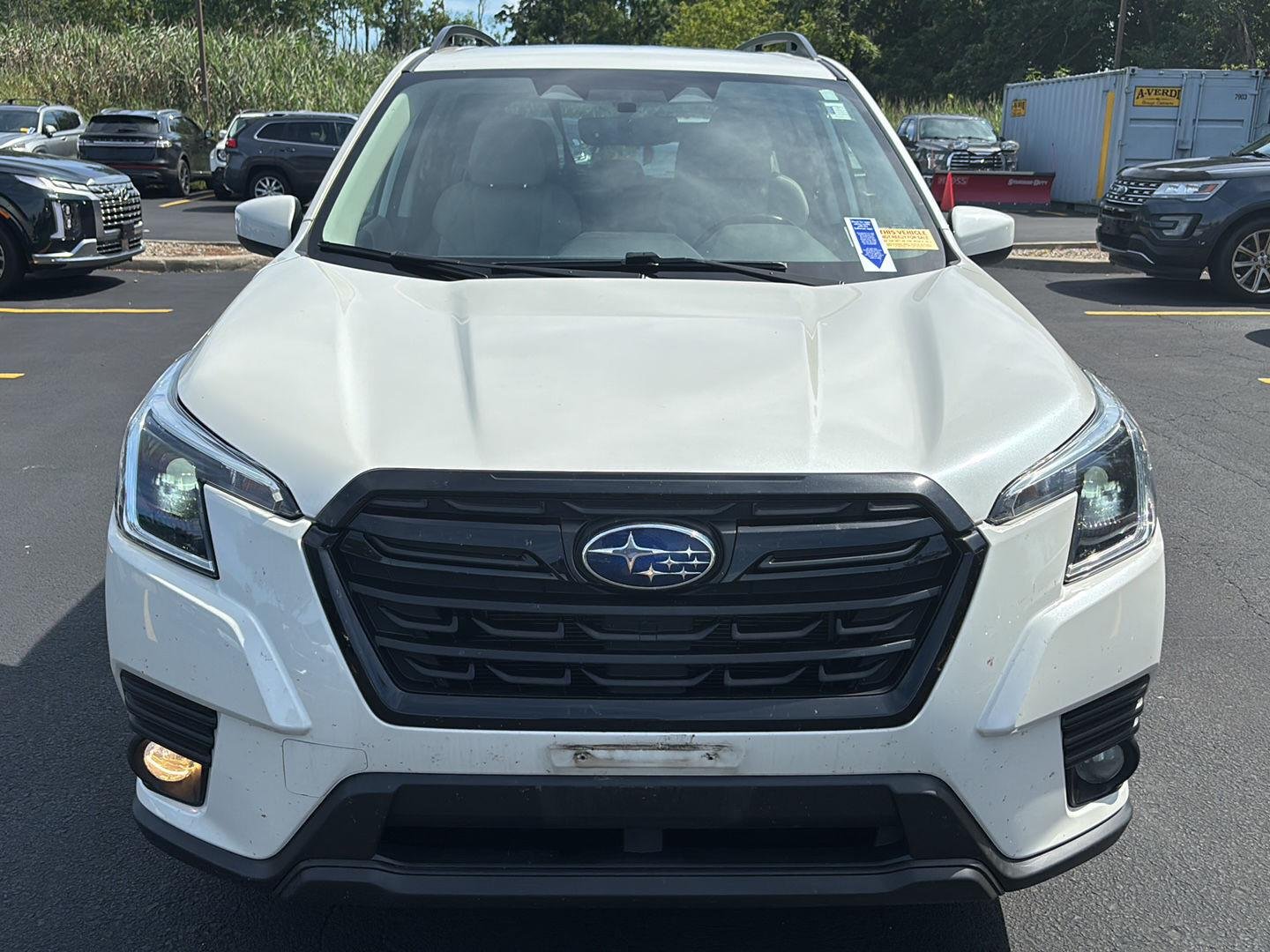 Used 2023 Crystal White Pearl Subaru Premium image 2