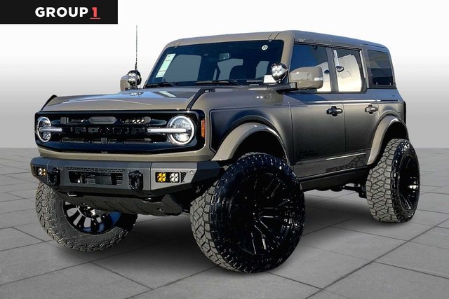 New 2025 Ford Bronco Outer Banks®