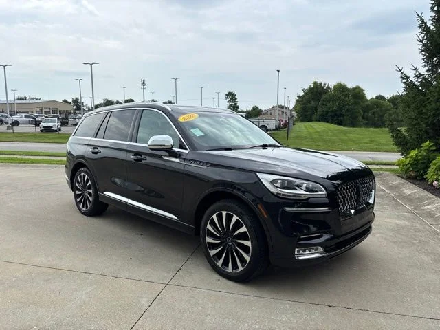 Used 2020 Infinite Black Metallic Lincoln Black Label Grand Touring image 34