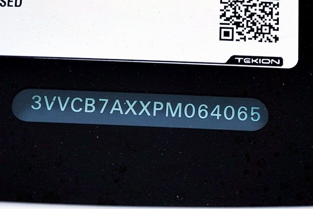 Used 2023 Silver Volkswagen 2.0T SE R-Line Black image 34