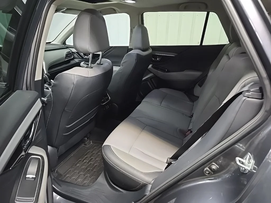 Used 2023 Gray Metallic Subaru Limited XT image 31