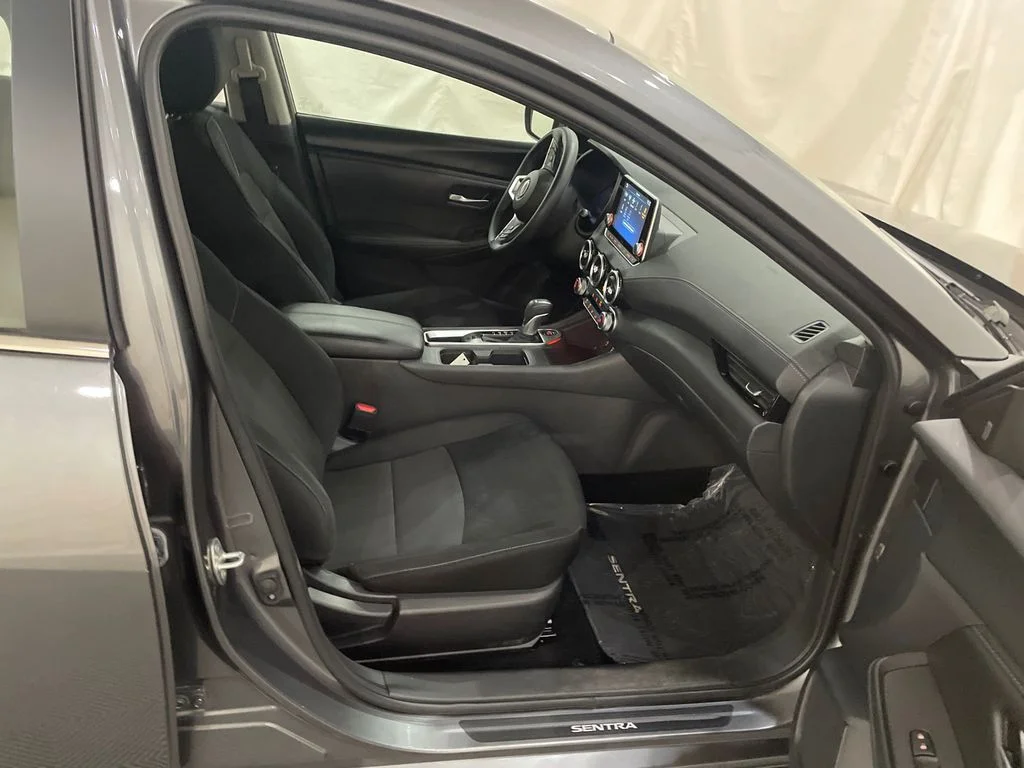 Certified Used 2025 Gun Metallic Nissan SV image 23