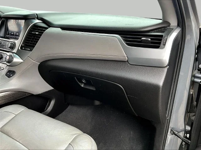 Used 2019 Gray Chevrolet LT image 29