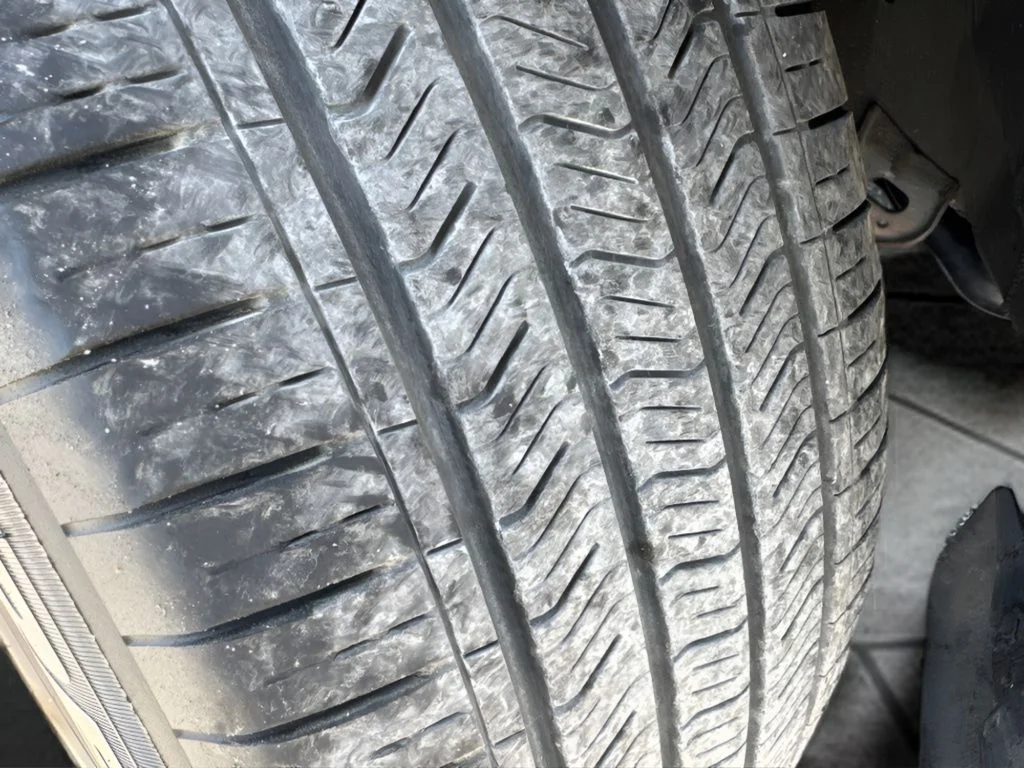 Used 2025 Red Mitsubishi ES image 32