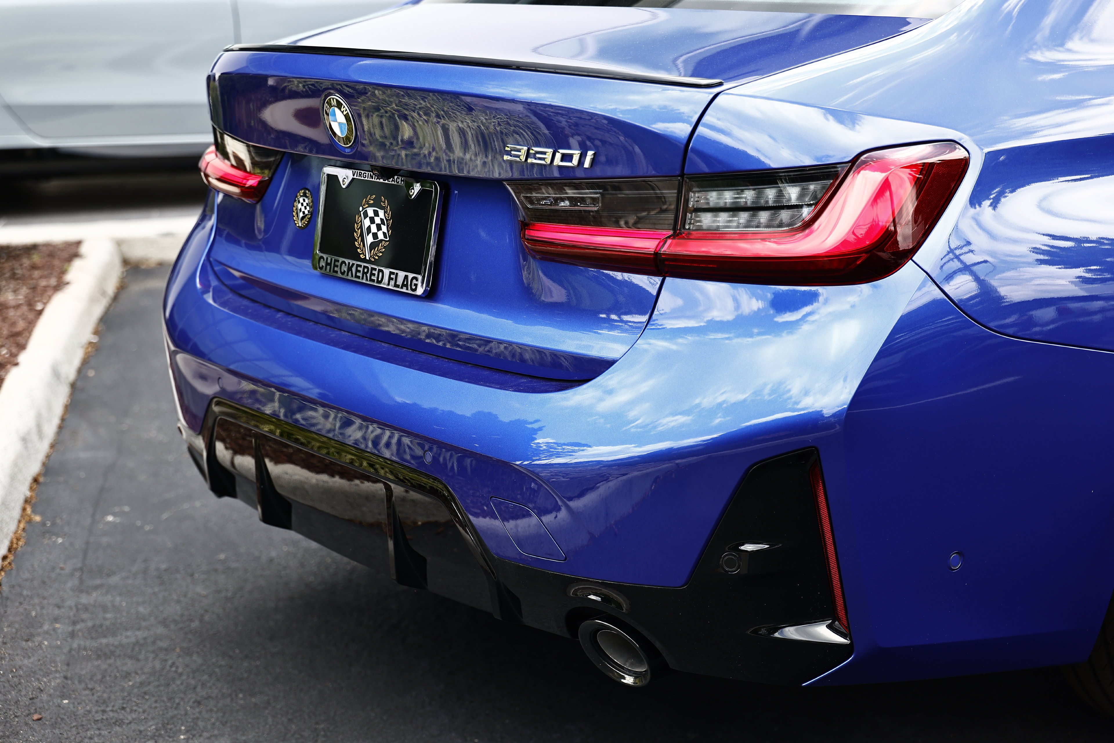 New 2026 Portimao Blue Metallic BMW 330i image 8