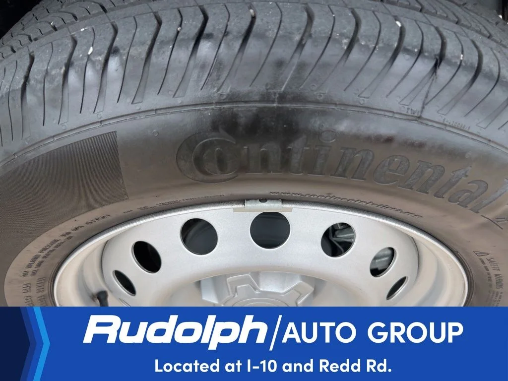 Used 2023 Blue Ford XL image 35