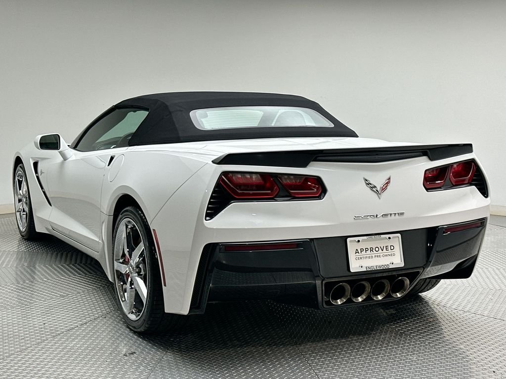 Used 2014 Arctic White Chevrolet Base image 11