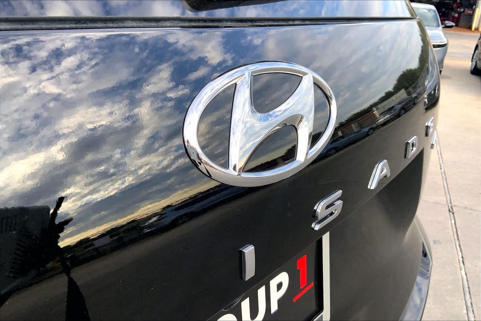 Used 2023 Abyss Black Pearl Hyundai Calligraphy image 10