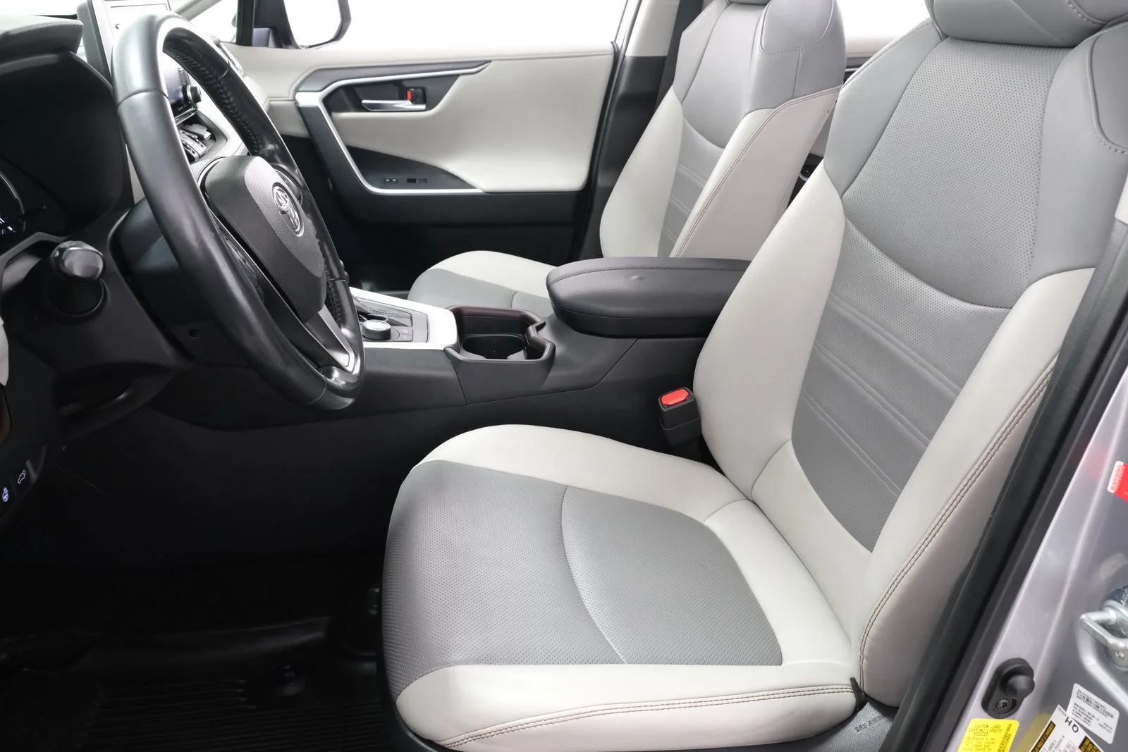 Used 2019 Silver Toyota Limited image 30