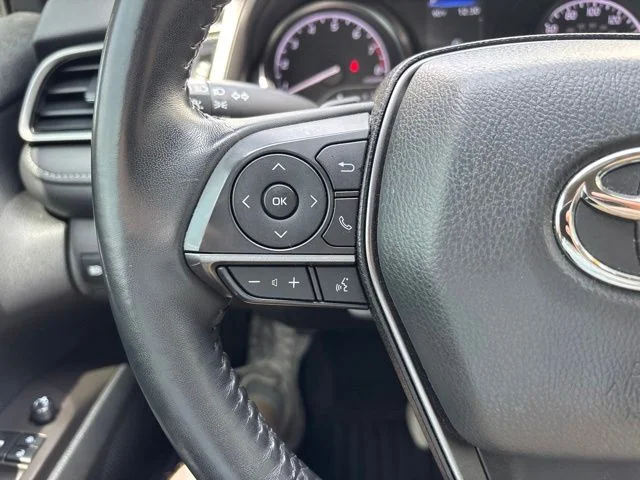 Used 2023 White Toyota SE image 18