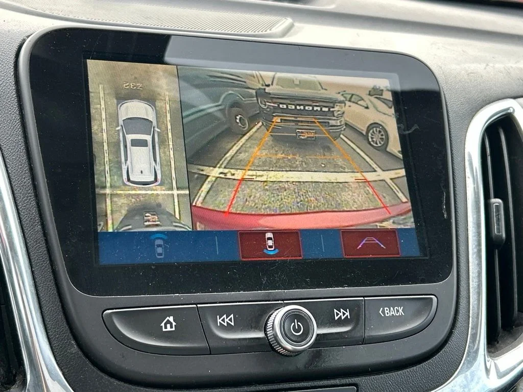 Used 2018 Cajun Red Tintcoat Chevrolet Premier image 29