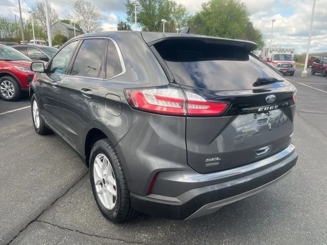 Certified Used 2023 Gray Metallic Ford SEL image 7
