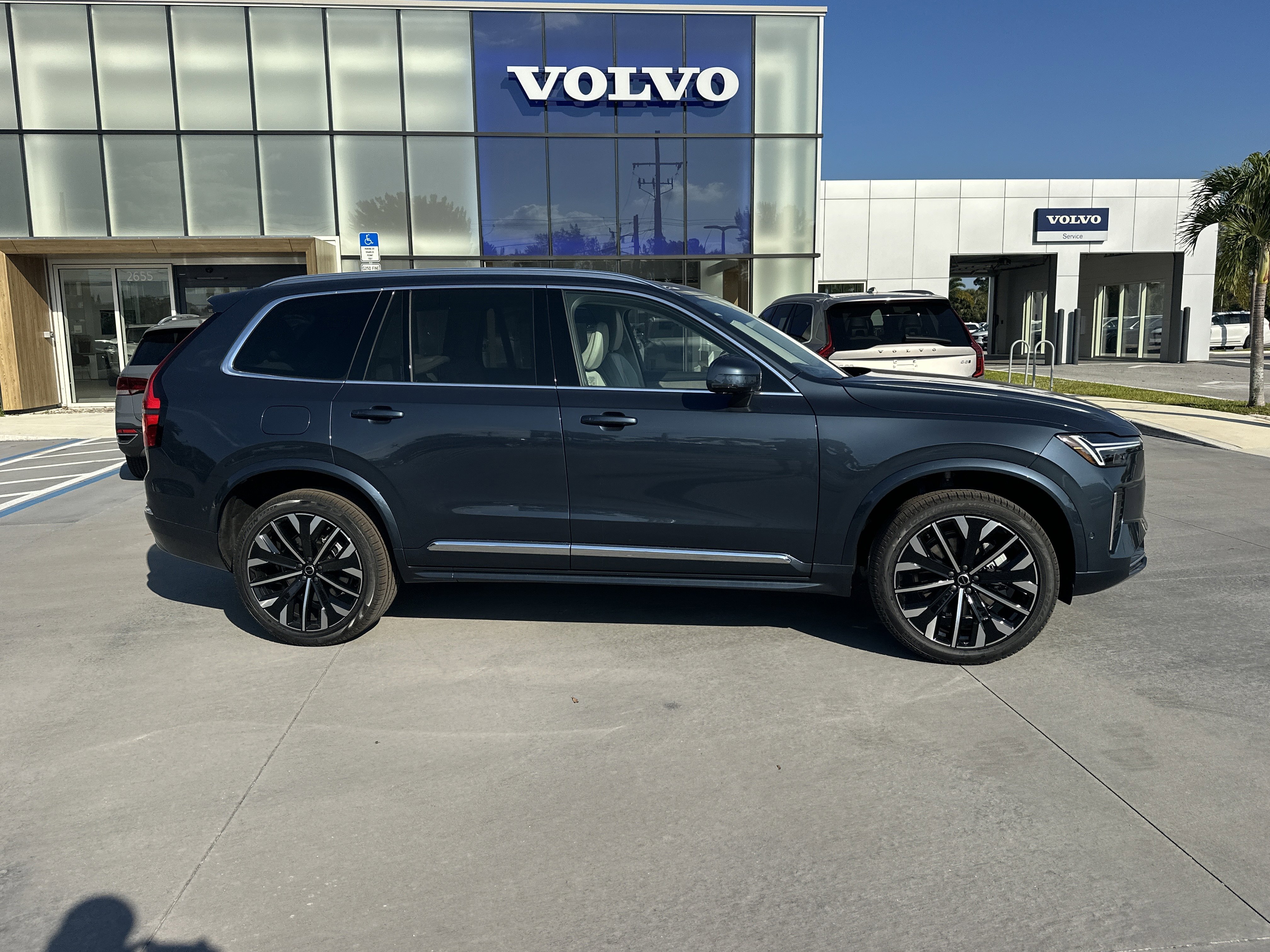 2026 Volvo XC90 Ultra - Photo 5