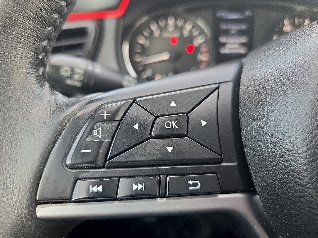 Used 2017 Gray Nissan SL image 20