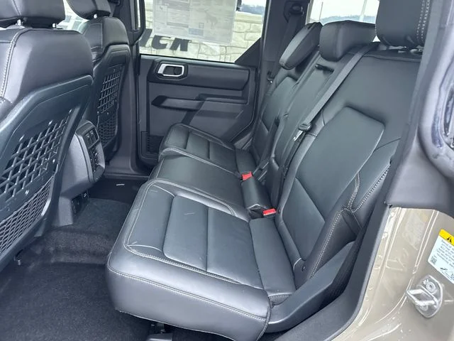 2025 Ford Bronco 4-Door Badlands - Photo 17
