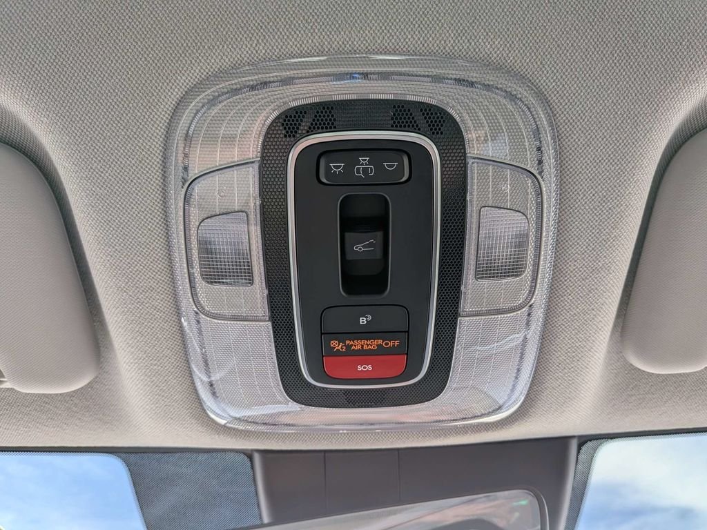 Used 2026 White Hyundai Limited image 32