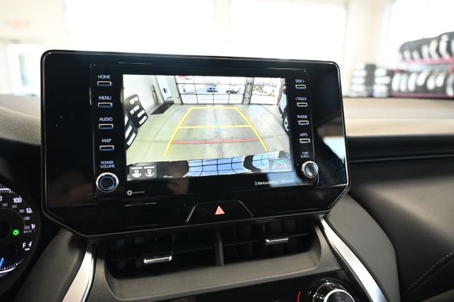 2022 Toyota Venza LE - Photo 17