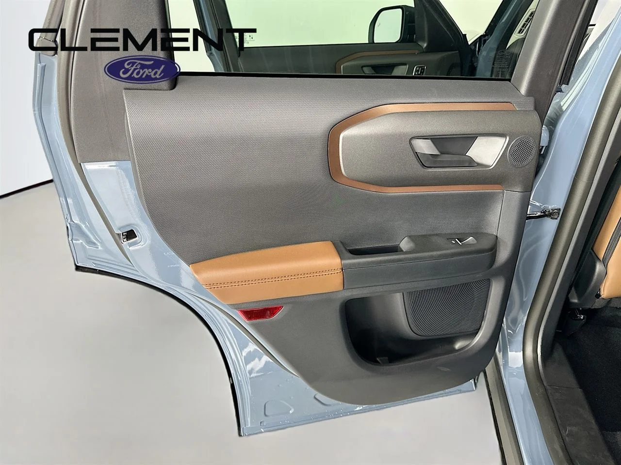 New 2026 Azure Gray Metallic Tri-Coat Ford Outer Banks® image 29