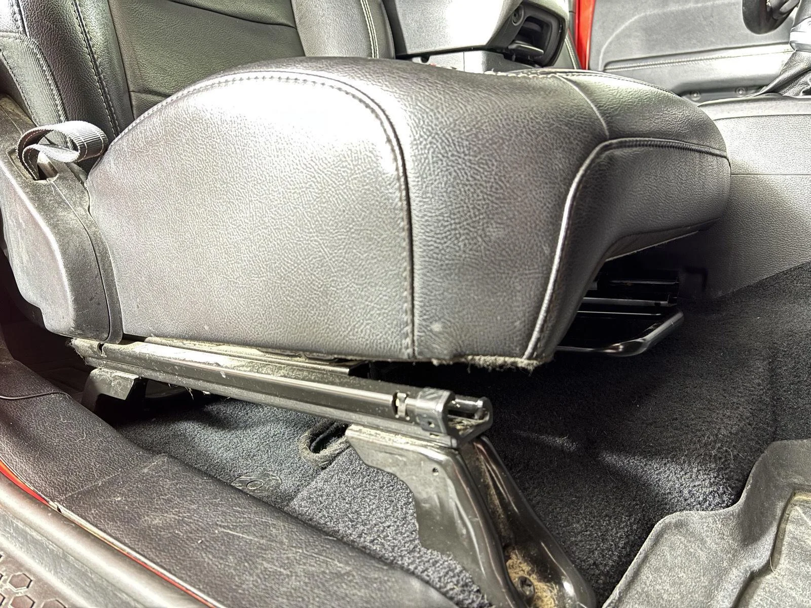 Used 2020 Firecracker Red Clearcoat Jeep Sahara image 22